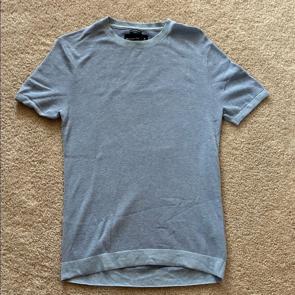 Abercrombie & Fitch Heather Gray Short Sleeve Tee